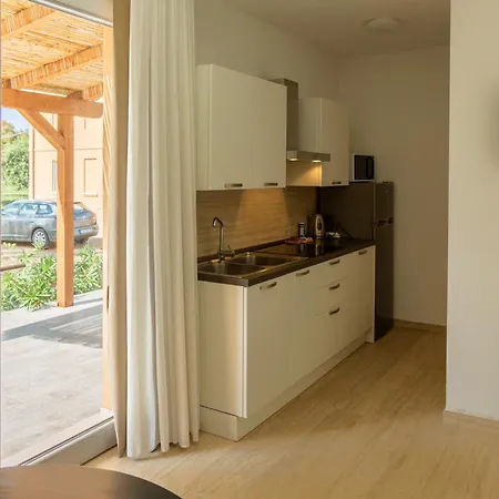 Maris - Con Vasca Idromassaggio