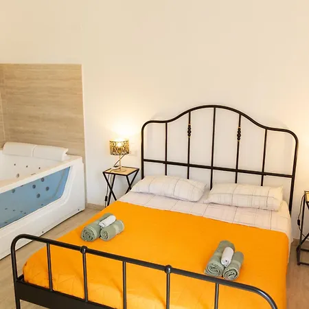 Maris - Romantic Jacuzzi Alghero